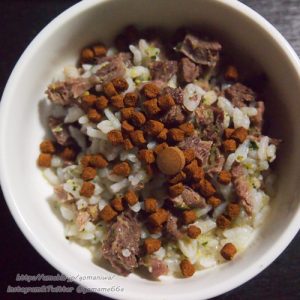 ｷﾝｸﾞｱｶﾞﾘｸｽ100の入ったご飯